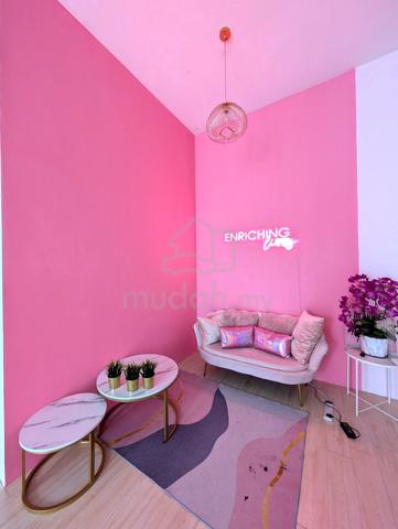 Beauty Studio / Training Centre For Takeover 1
