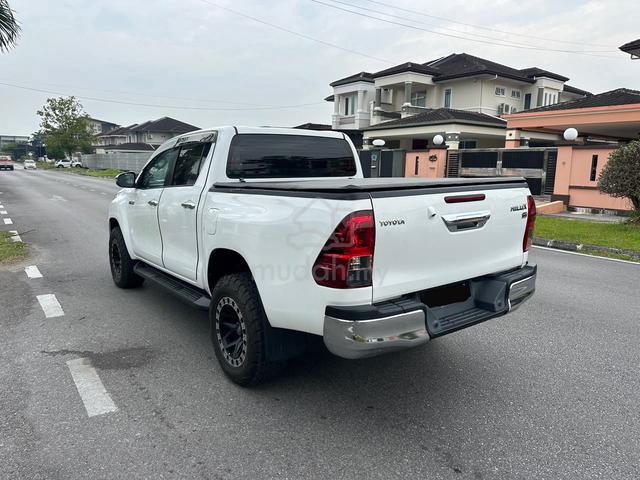 2019 Toyota HILUX 2.4 G MY17 AN120 FACELIFT (A) - 4