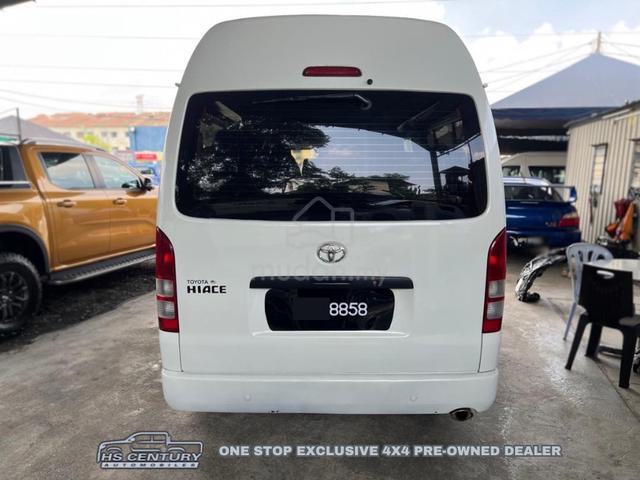 2010 Toyota HIACE 2.7 (M) - 5