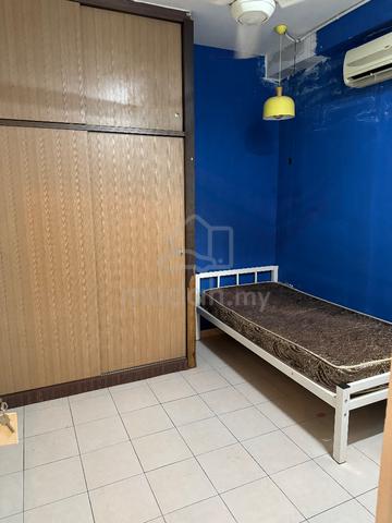 Casa Subang Condo Subang Jaya Fully Furnished FEMALE rooms for rent 2