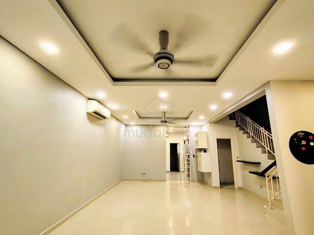 AVAILABLE NOVEMBER Beautiful Renovated Landed Bukit Jelutong 1