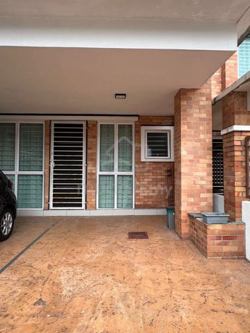 GROUND FLOOR Townhouse Goodview Heights Kajang with FURNISHED 1