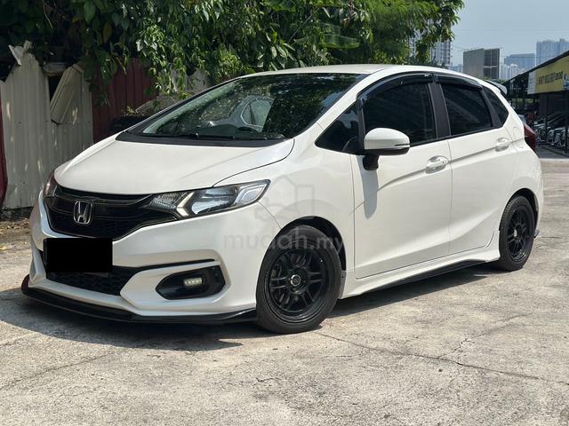 2021 Honda JAZZ 1.5( V SPEC ) ENGINE HALUS - 2