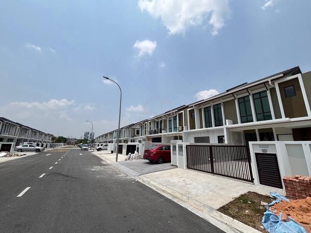 2 Storey House Badar Baru Uda Utama Renovated Partial Furnished CIQ 1