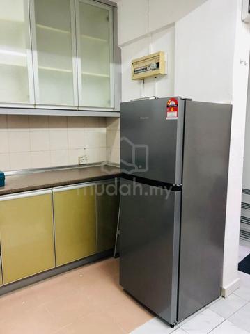 BILIK SEWA Perempuan Subang Suria 1