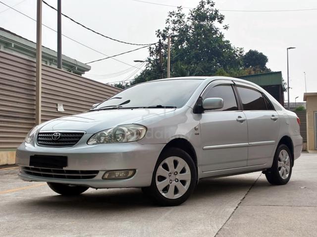 Toyota Corolla Altis 1.6 A Facelift - 3
