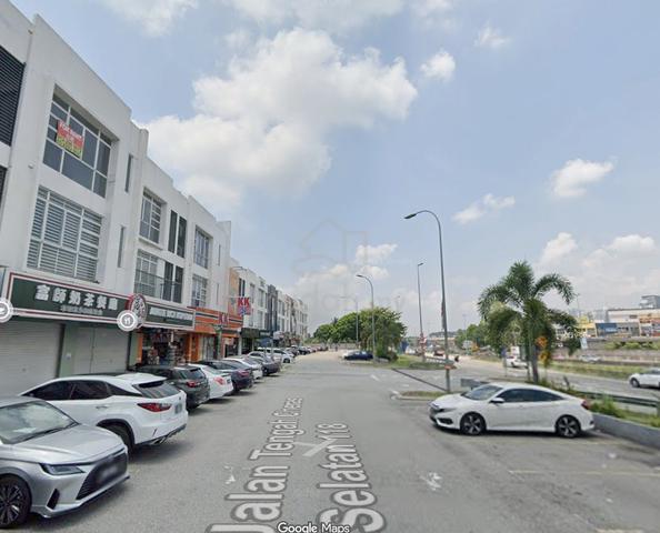 Taman Sri Indah @ Cheras (Facing main road Shoplot for rent) 1