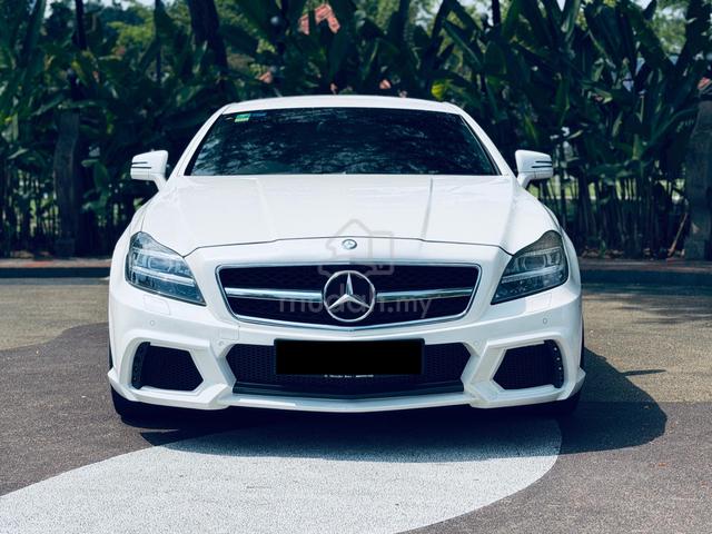 Mercedes Benz CLS63 AMG Coupe V8 Bi-Turbo - 2