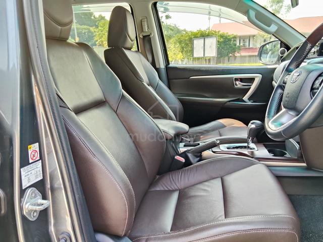 2017 Toyota FORTUNER 2.7 SRZ 4X4 Low Mileage 55k - 5