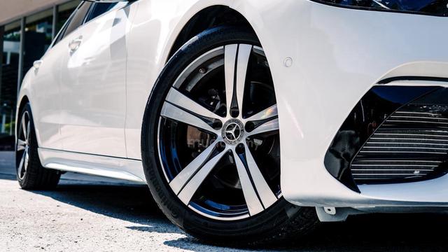 Mercedes Benz C200 1.5 W206 CONVERT C63S AMG 2023 - 5