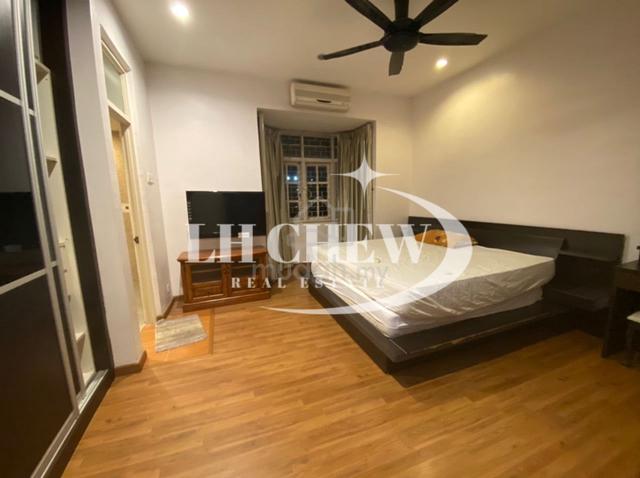 Double Storey Terrace 2000sf Renovated Taman Sri Nibong Bukit Kecil 5