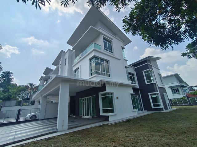 Beautifully Maintained Semi-D | Prime Sentosa Heights | Move-In Ready 1