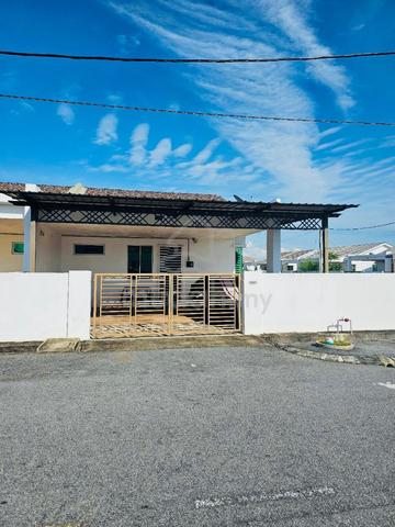 Semi-D Setingkat (Corner Lot) Taman Laman Kuda, Anak Bukit 1