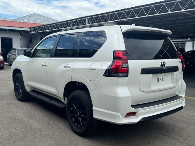 2023 Toyota LANDCRUISER 2.8 PRADO TX-L Mat black - 5