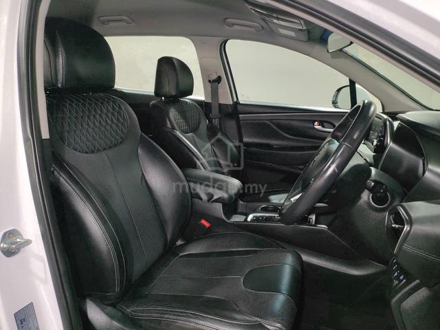 2019 Hyundai Santa Fe 2.2 High Spec Like New - 4