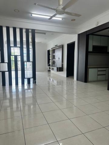 Green Suria Apartment 1