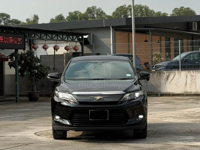 2015/17 Toyota Harrier 2.0 Premium Advance Package - 2
