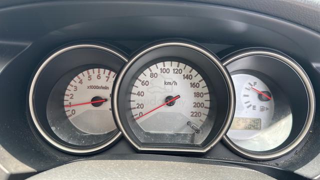 2011 Nissan GRAND LIVINA 1.6 CLASSIC/COMFORT (A) - 2