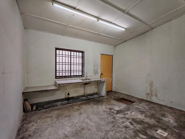 Cheapest 2 Storey lowcost house Puteri Wangsa @ Ulu Tiram for sale 4