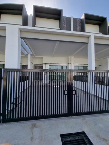 Double storey Terrace House Tmn Bukit Cheng Basic Furnished 1