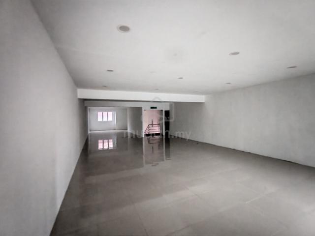 Shop Office (WITH NICE RENOVATION), Taman desa, Old klang road 1