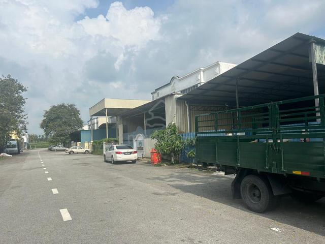 Kawasan Perindustrian Nafiri (Sungai Bakap,Valdor) FOR RENT 1