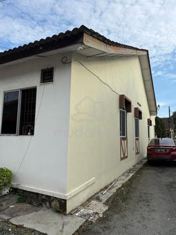 Bukit Indah Single Storey EndLot 1