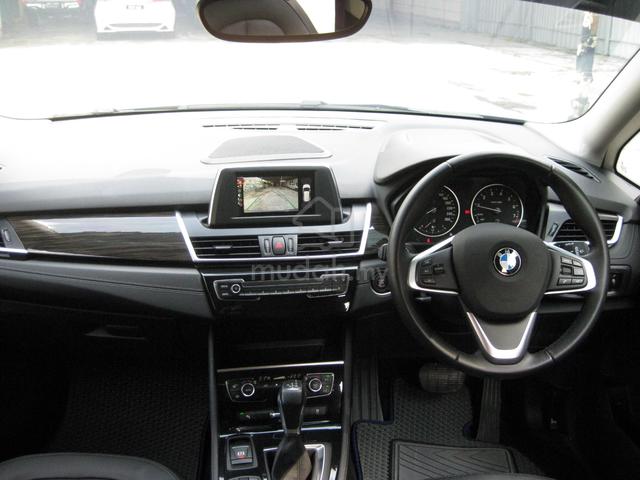 2015 Bmw 220i GRAN TOURER 2.0 (A) Leather 8Seat PB - 4
