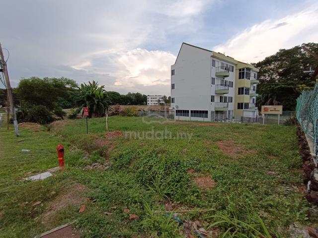Freehold open, near beach, villas area, Telok Kemang, Port Dickson 2