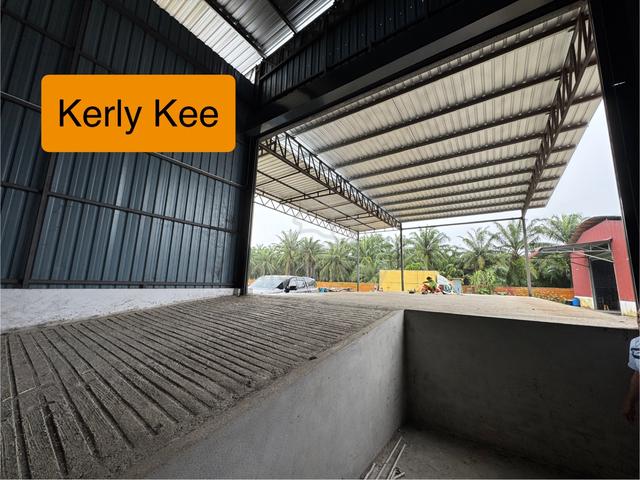 Factory Nibong Tebal / Jawi | 20,000sqft | Container Loading Bay 1