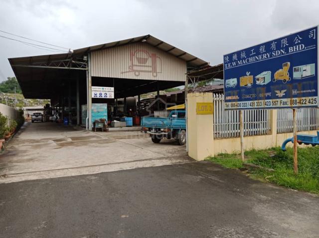 Roadside Kolombong Warehouse factory 1