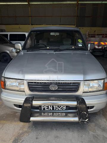 2000 Toyota UNSER 1.8 GLi (M) - 5