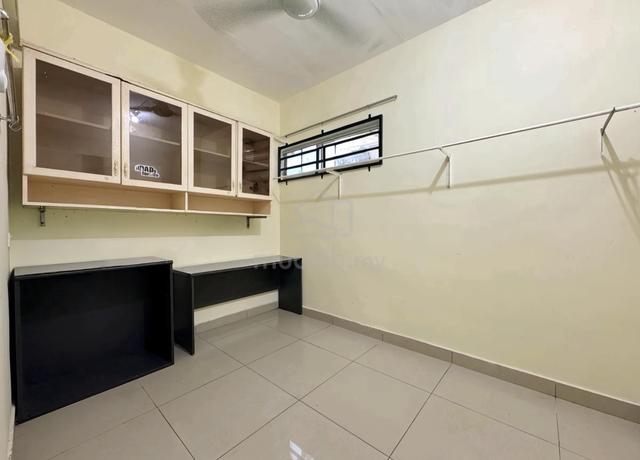 Cyber City Apartment 2 1