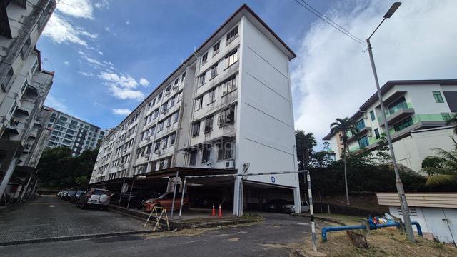 Raya Court 1