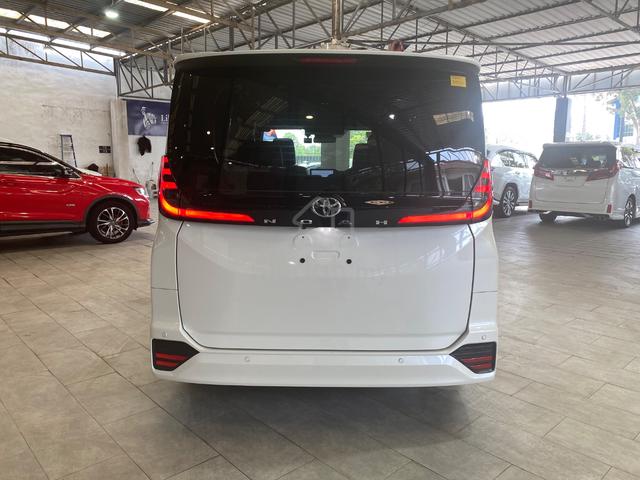 (OTR) 2022 Toyota NOAH 2.0 SZ (A) - 3