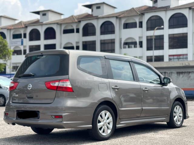 2017 Nissan GRAND LIVINA 1.8 TIPTOP FAMILY CAR - 5