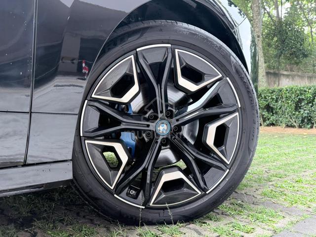 2023 Bmw IX xDRIVE40 SPORT FSR & WTTY BY BMW (M) - 5