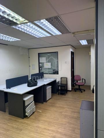 Renovated Office Space Tmn Serdang Raya with Lift,Carpark and Security 1