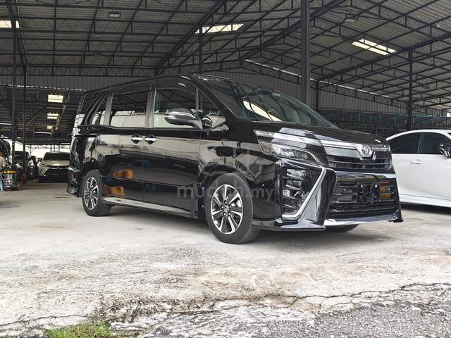 2021 Toyota VOXY 2.0 ZS KIRAMEKI III (A) - 2