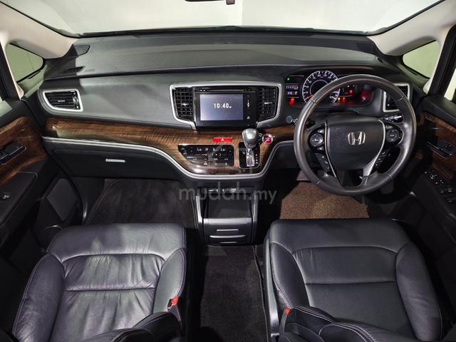 2016 Honda Odyssey 2.4 Full Spec 1Owner Like New - 3