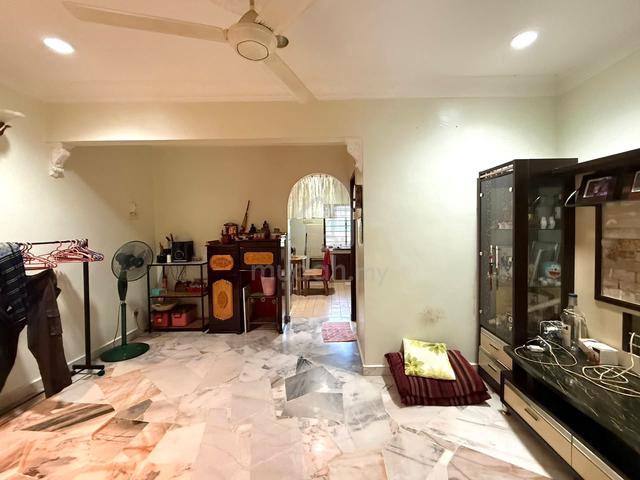 16x60, Low Cost 2-Sty House @ Taman Bukit Idaman, Selayang, Batu Caves 1