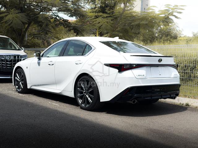 2022 Lexus IS300 2.0 F-SPORT (A) - 3