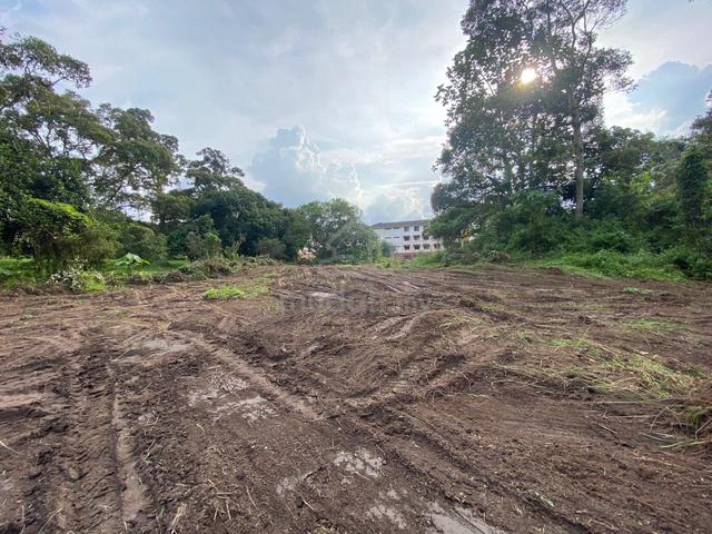 Tanah Pertanian dgn Lot  Banglo, Hulu Langat Belakang IKBN utk disewa 1