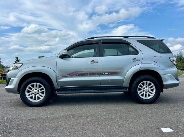 2013 Toyota FORTUNER 2.7 V TRD FACELIFT Muka 0 - 5