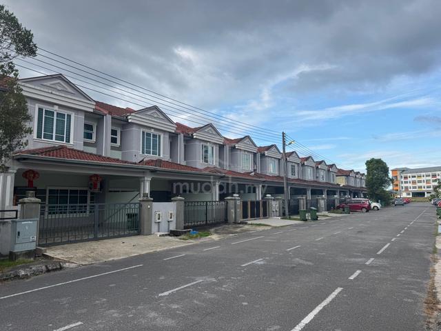 Double storey intermediate house@Merdang Gayam, Samarahan For Sale 1