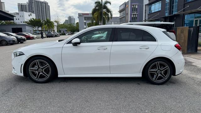 2021 Mercedes Benz A180 AMG ** Kaw Kaw Sale ** - 4