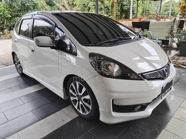 2011 Honda JAZZ 1.5 V FACELIFT (A) - 1
