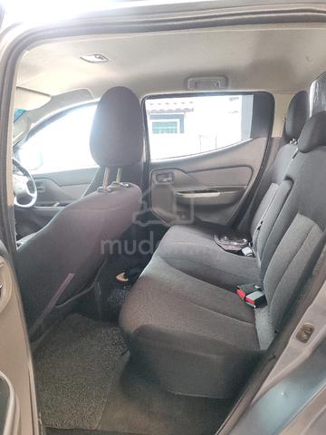 2017 Mitsubishi TRITON 2.4 VGT A/T MY2016 (A) - 5
