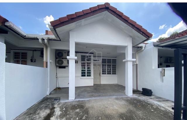 Equine Mrt Station 1sty terraced H 20x65 Taman D Demang Seri Kembangan 1