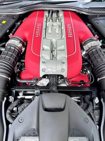 Ferrari 812 SUPERFAST 6.5 V12!!! (A) - 3
